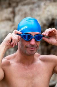 Zoggs-Predator-Flex-Titanium--BLBL-MBL-2.jpg