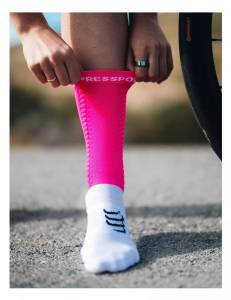 pro-racing-socks-v40-bike-white-neon.jpg