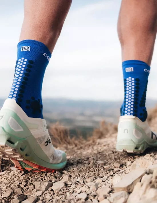 pro-racing-socks-v40-trail-dazz-blue-blue.jpg