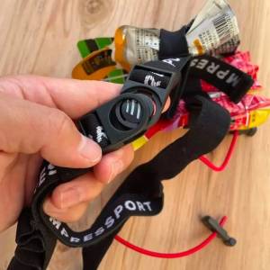 porta_numeral_new_race_belt_compressport_2961_2_9decf52d2436044900a06ed37b6ed241.jpg