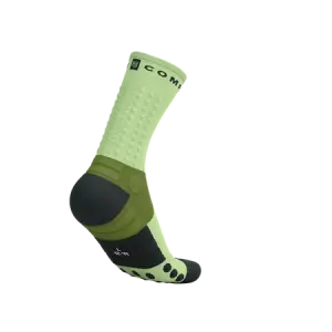 pol_pm_COMPRESSPORT-Skarpetki-do-biegania-ULTRA-TRAIL-SOCKS-V2-0-woodbine-shadow-lime-7650_4.webp
