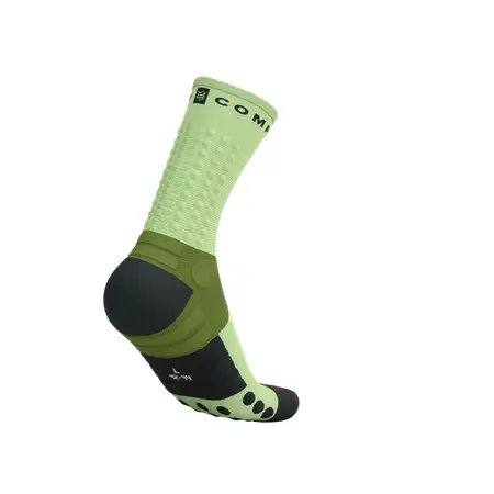pol_pm_COMPRESSPORT-Skarpetki-do-biegania-ULTRA-TRAIL-SOCKS-V2-0-woodbine-shadow-lime-7650_4.webp