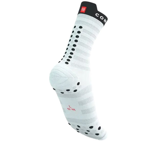 compressport-pro-racing-socks-v4-0-ultralight-run-high-2-251568-f-sk7-w780-h554_3.jpg