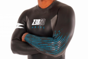 Screenshot 2026-05-07 at 10-34-23 pol_pl_ZEROD-Pianka-triathlonowa-meska-ARCHI-black-blue-7888_2.webp (obraz WEBP 750×500 pikseli).png