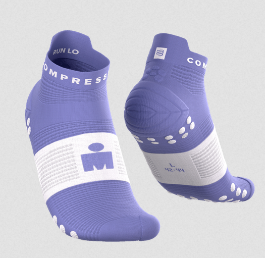 Screenshot 2026-05-19 at 17-35-20 pro-racing-socks-v40-run-low-ironman-2026-jacaranda-white.jpg (obraz PNG 800×1038 pikseli) — Skala (51%).png