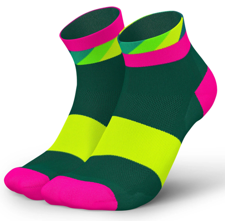 Screenshot 2026-07-25 at 13-21-24 pol_pl_Skarpety-Incylence-Ultralight-Strides-Short-Petrol-Pink-Low-Cut-zielono-rozowe-11217_4.jpg (obraz JPEG 2000×1298 pikseli) — Skala (41%).png