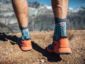 COMPRESSPORT-Skarpetki-do-biegania-trailowe-ProRacing-Socks-v3-0.jpg
