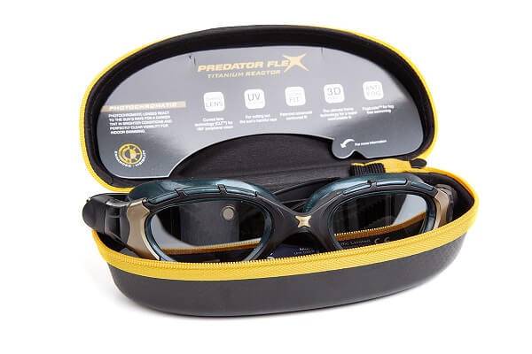 etui-okulary-triathlon-wody-otwarte-polaryzacja-zoggs-reactor_1.jpg